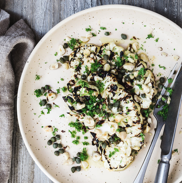 Blomkålsbøffer med Cabbage Karma