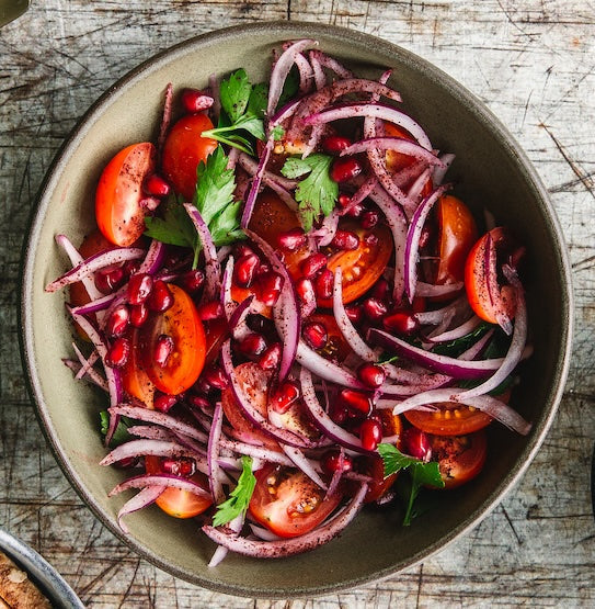 Tomat- og løgsalat med Sumak