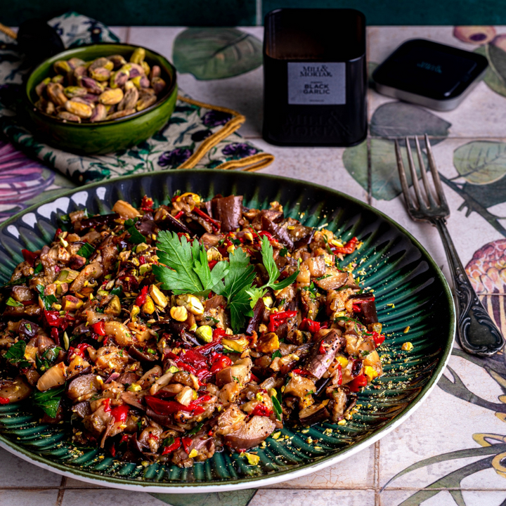 Aubergine Dip med Sort Hvidløg