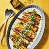 Ovnbagte Vadouvan gulerødder med citronyoghurt og sprød topping