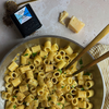 Pasta med karamelliserede løg og Seven Pepper Crush