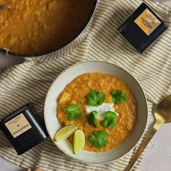 Kartoffel-dahl med kokos, røde linser og Vadouvan Curry